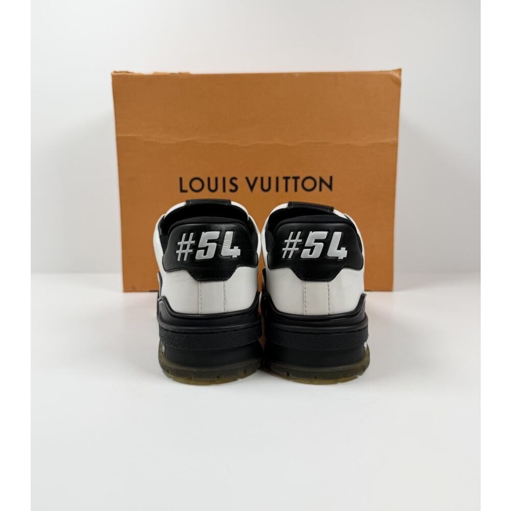 Size 7UK/8US - Louis Vuitton White Black Trainers - Picture 4 of 10